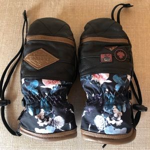 Dakine sz small snow mittens